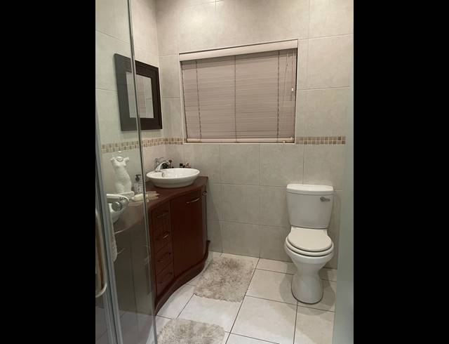 3 BEDROOM FREEHOLD FOR SALE IN PARKHAVEN